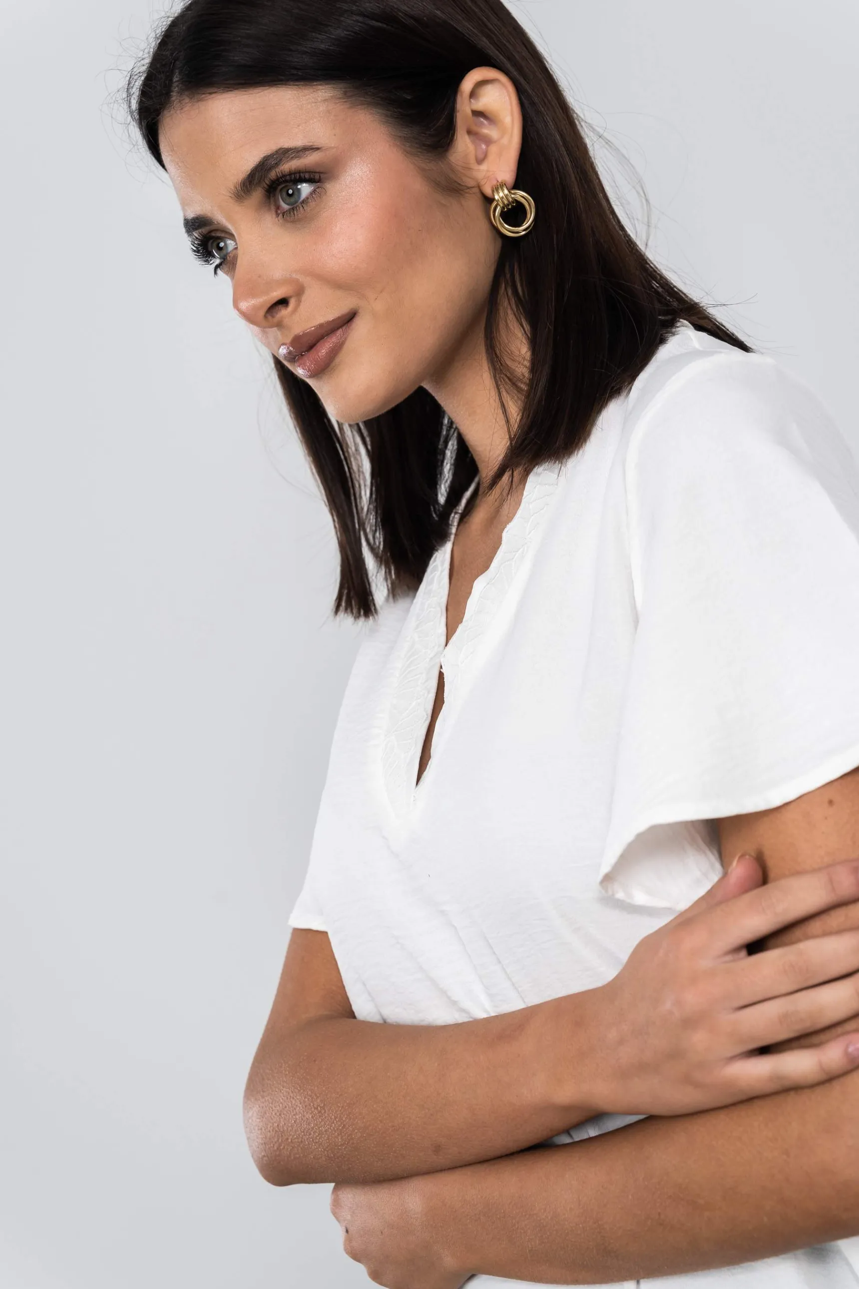 blusa_cuello_pico_fantasa_2.webp Precchio Blusas Y Camisas<BLUSA CUELLO PICO FANTASÍA