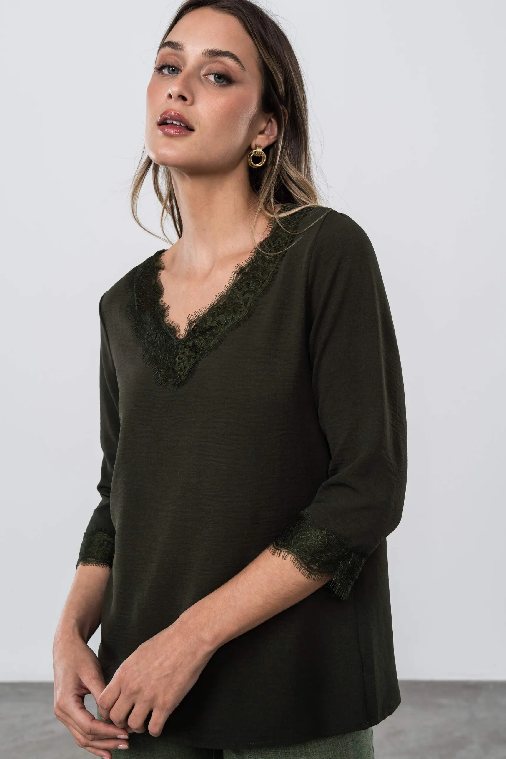 Precchio Blusas Y Camisas<BLUSA ENCAJE MANGA FRANCESA
