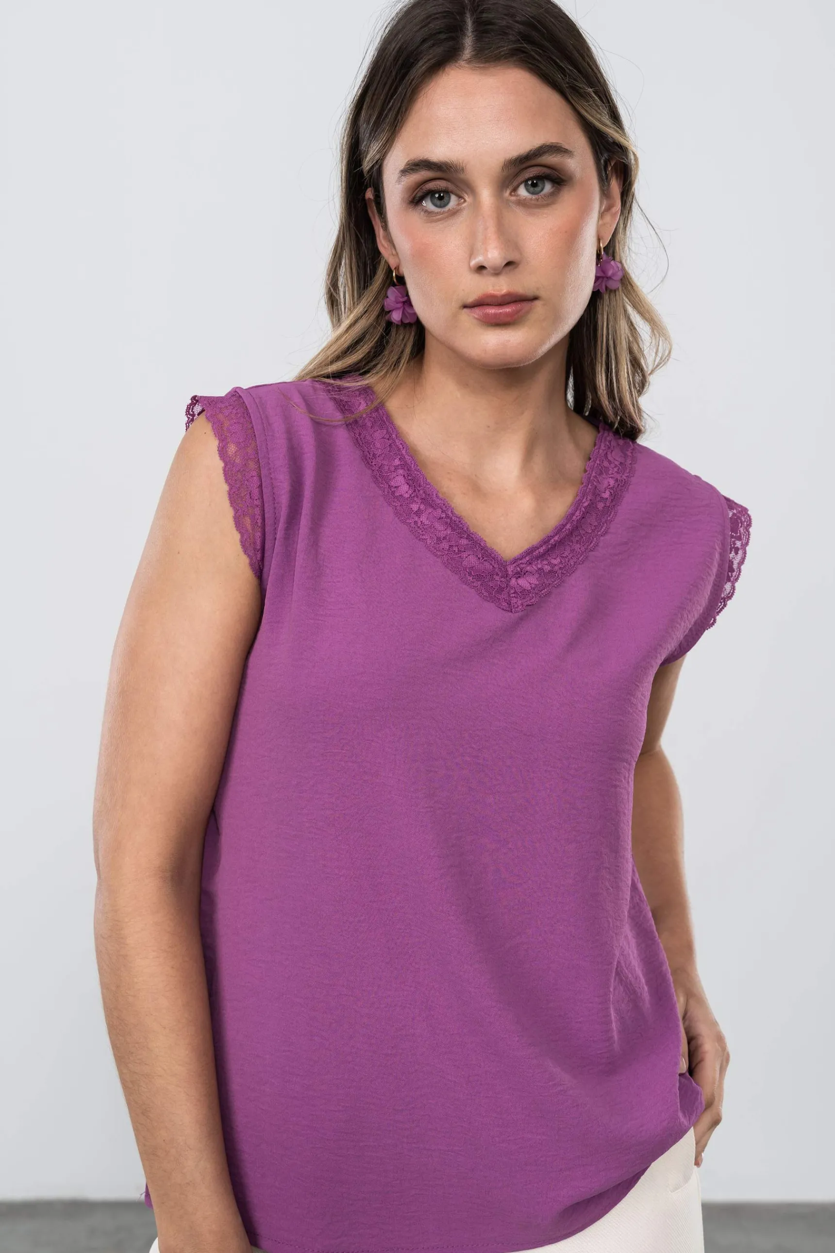 Precchio Blusas Y Camisas<BLUSA ENCAJE MANGA SISA MALVA