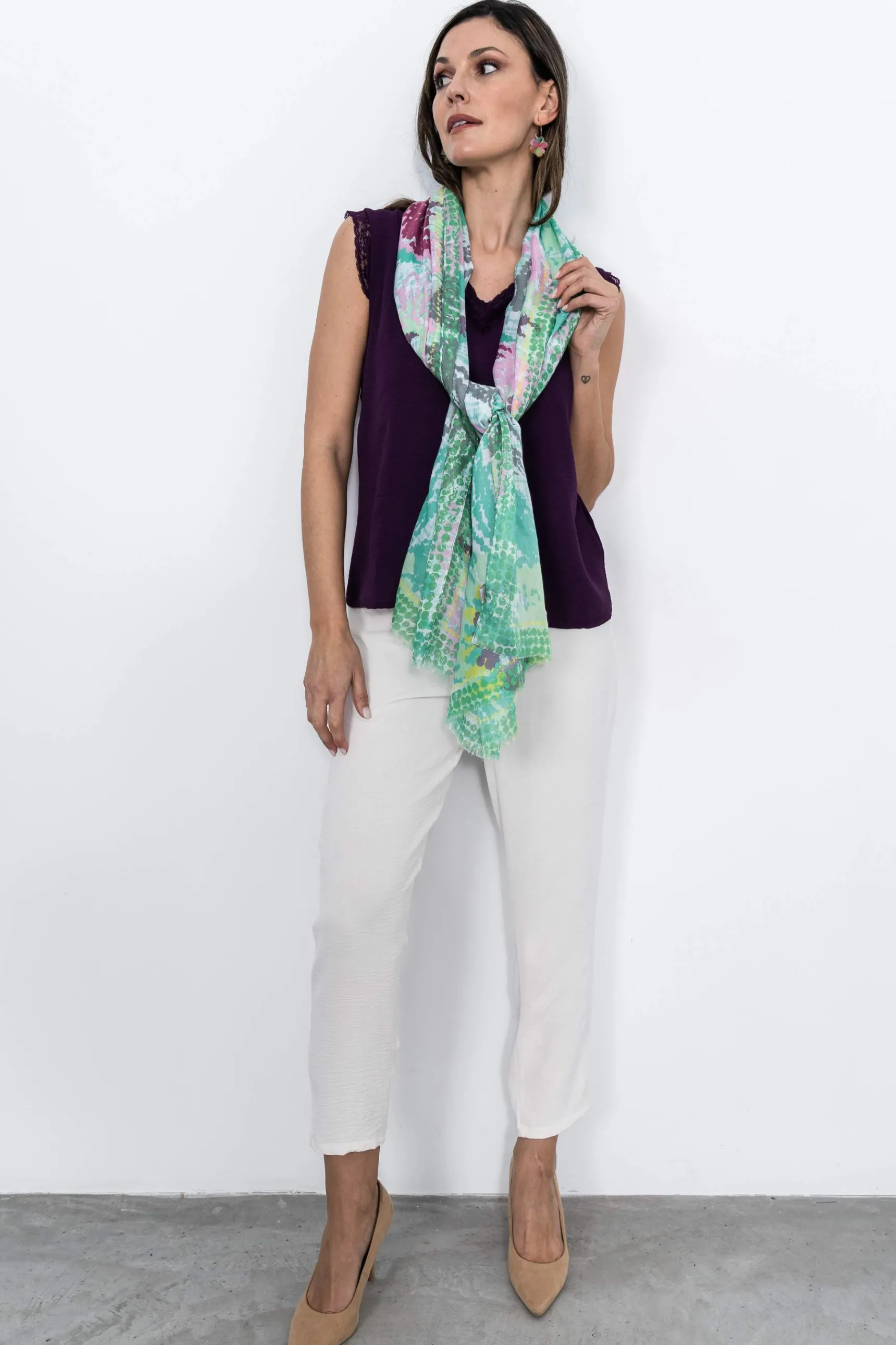 blusa_encaje_manga_sisa_m_4-1.webp Precchio Blusas Y Camisas<BLUSA ENCAJE MANGA SISA MORADO