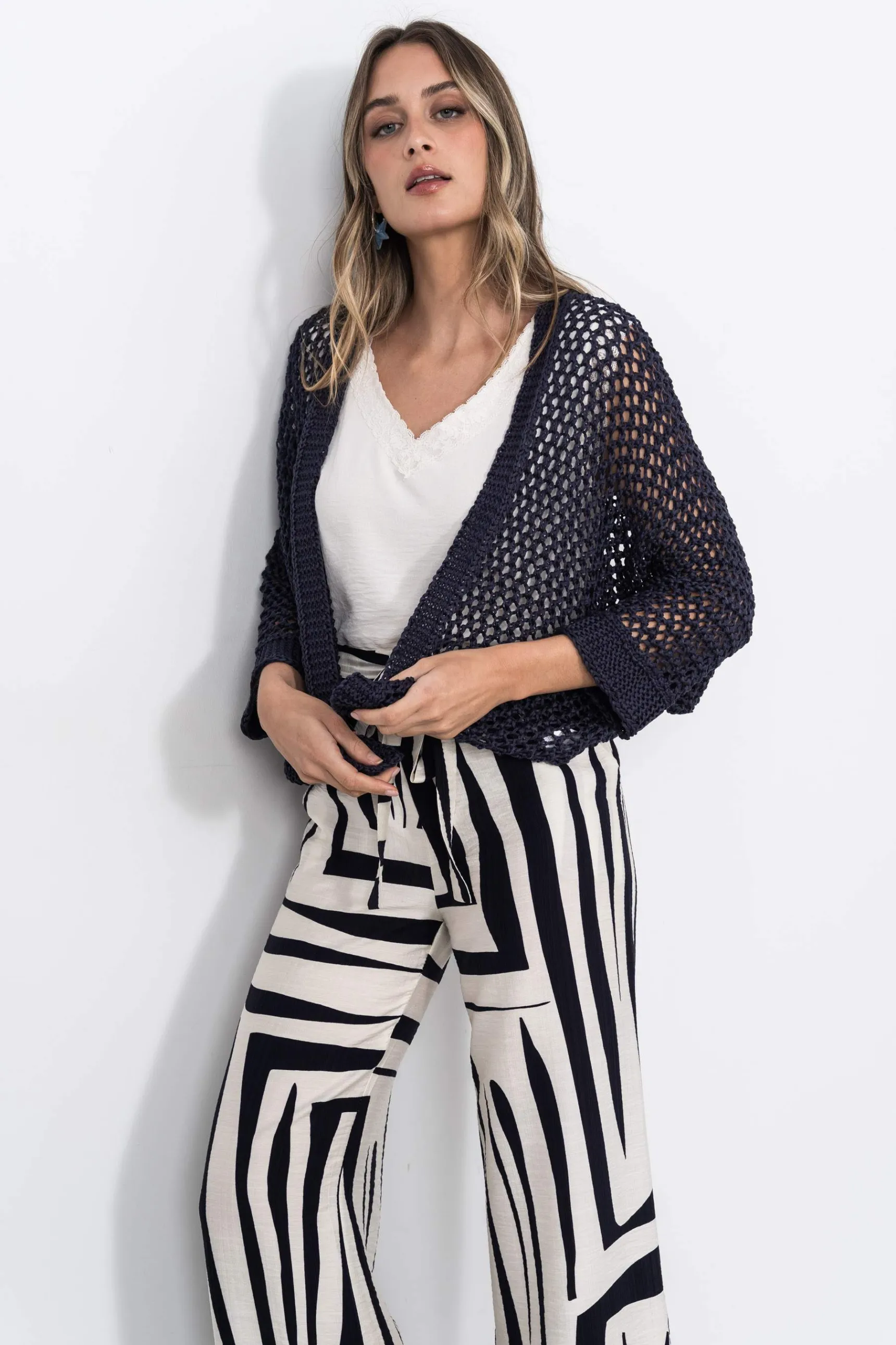 chaqueta_calada_marino_6.webp Precchio Jerseys Y Cardigans<CHAQUETA CALADA MARINO