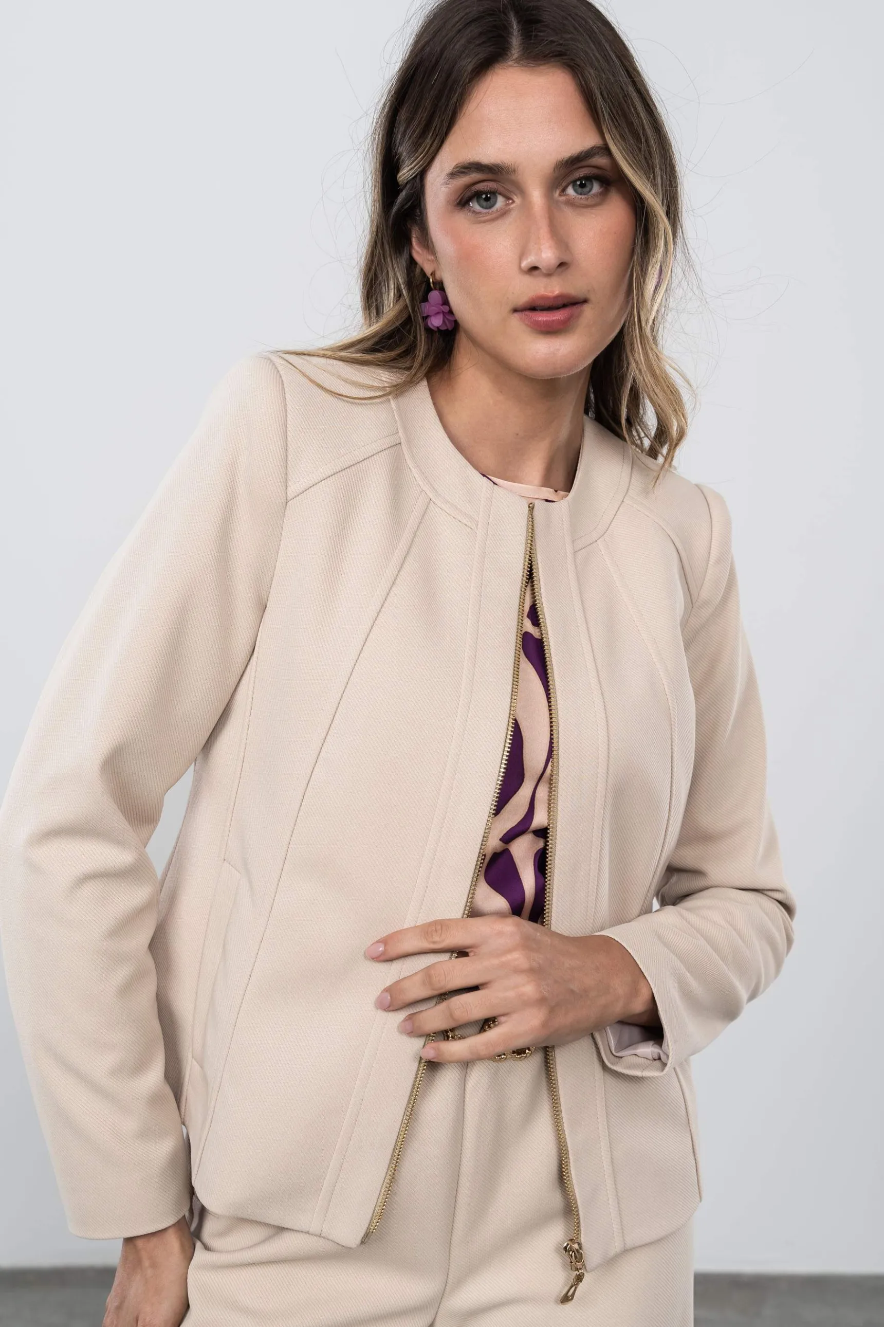 Precchio Chaquetas<CHAQUETA CORTE CREMALLERA BEIGE