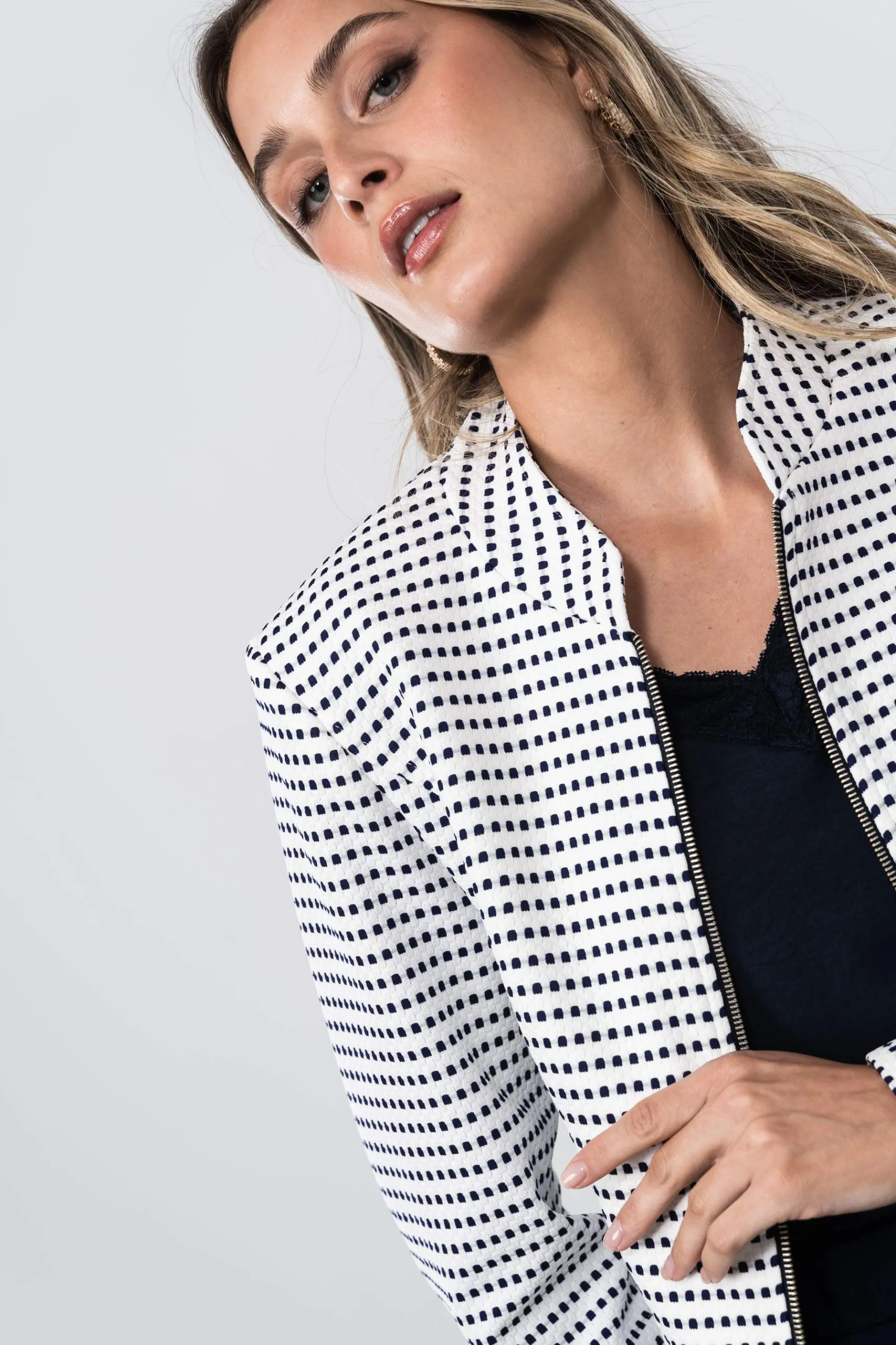Precchio Chaquetas<CHAQUETA CREMALLERA JACQUARD BLANCO