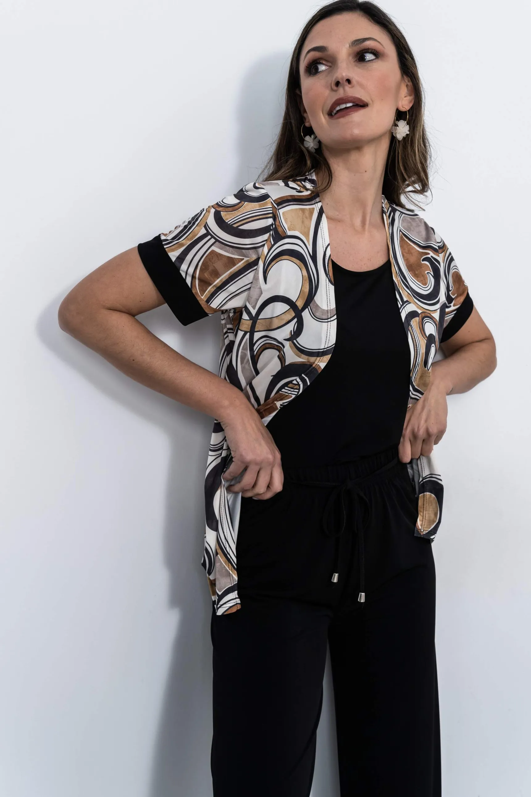 conjunto_trazos_3.webp Precchio Camisetas<CONJUNTO TRAZOS