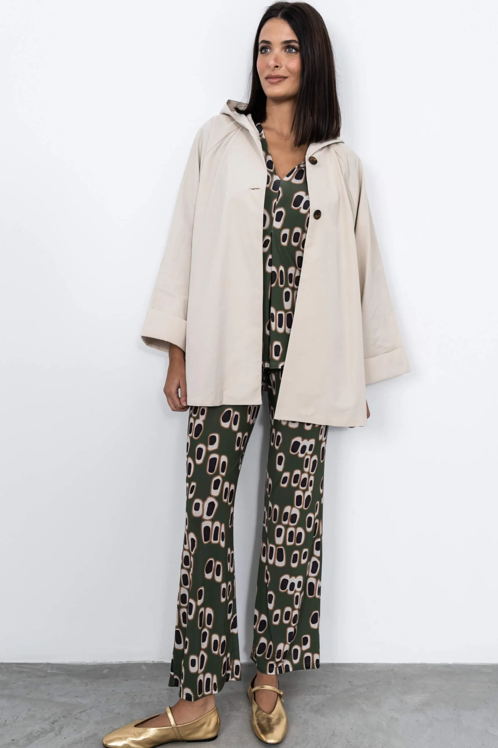 Precchio Chaquetas<CORTAVIENTO CAPUCHA BEIGE