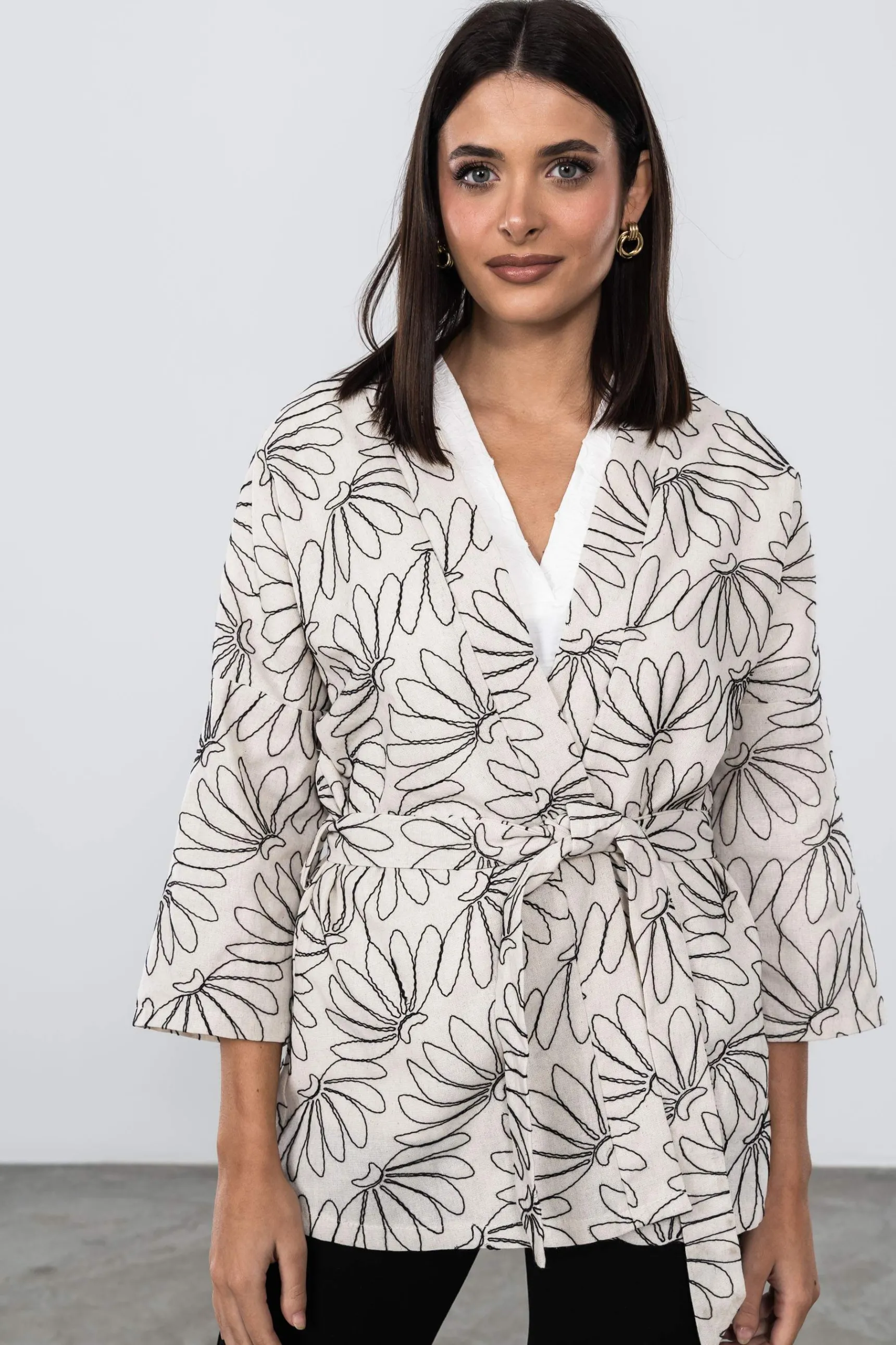 Precchio Chaquetas<KIMONO FLOR BORDADA