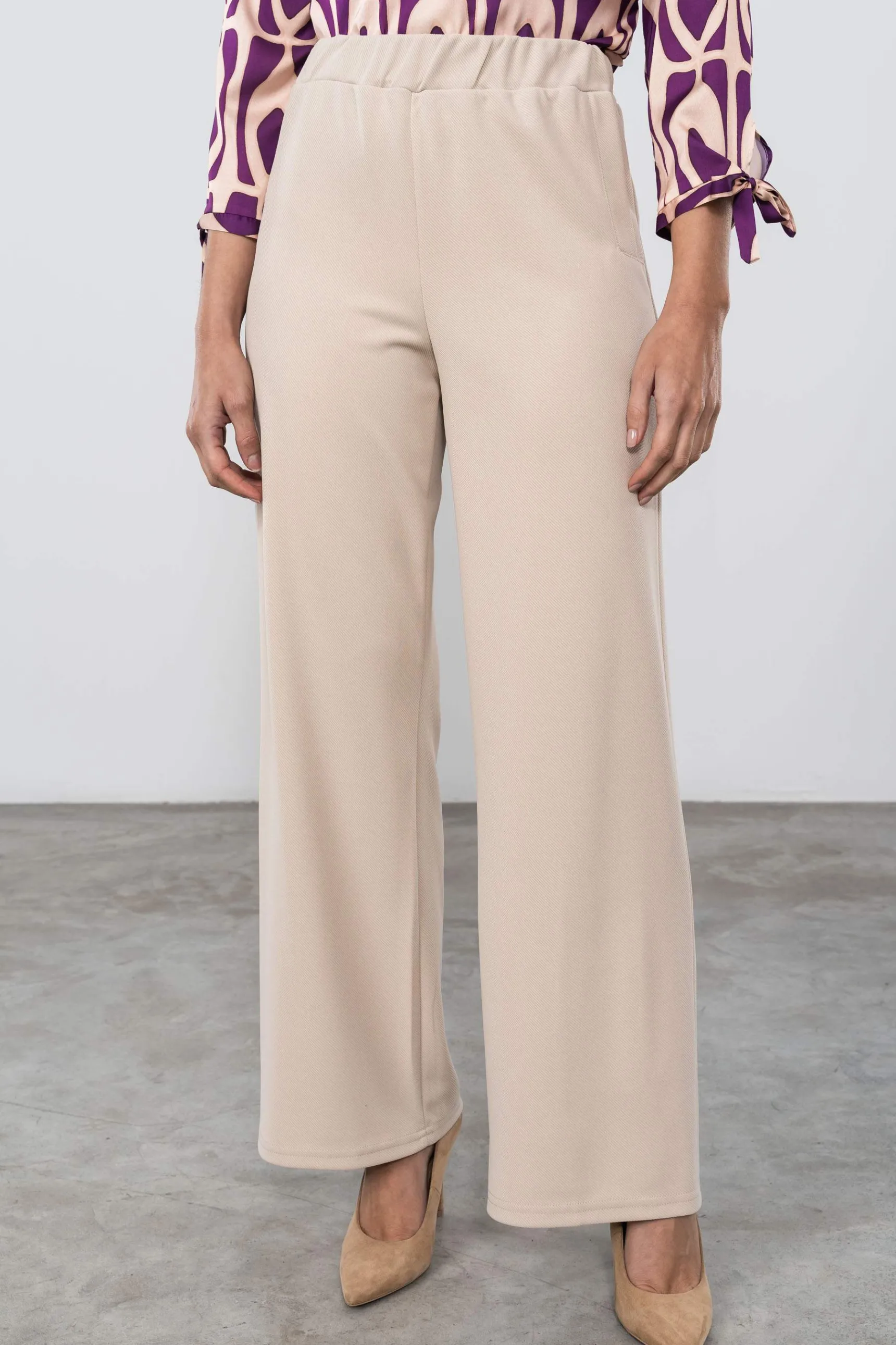 Precchio Pantalones<PANTALÓN ANCHO BEIGE