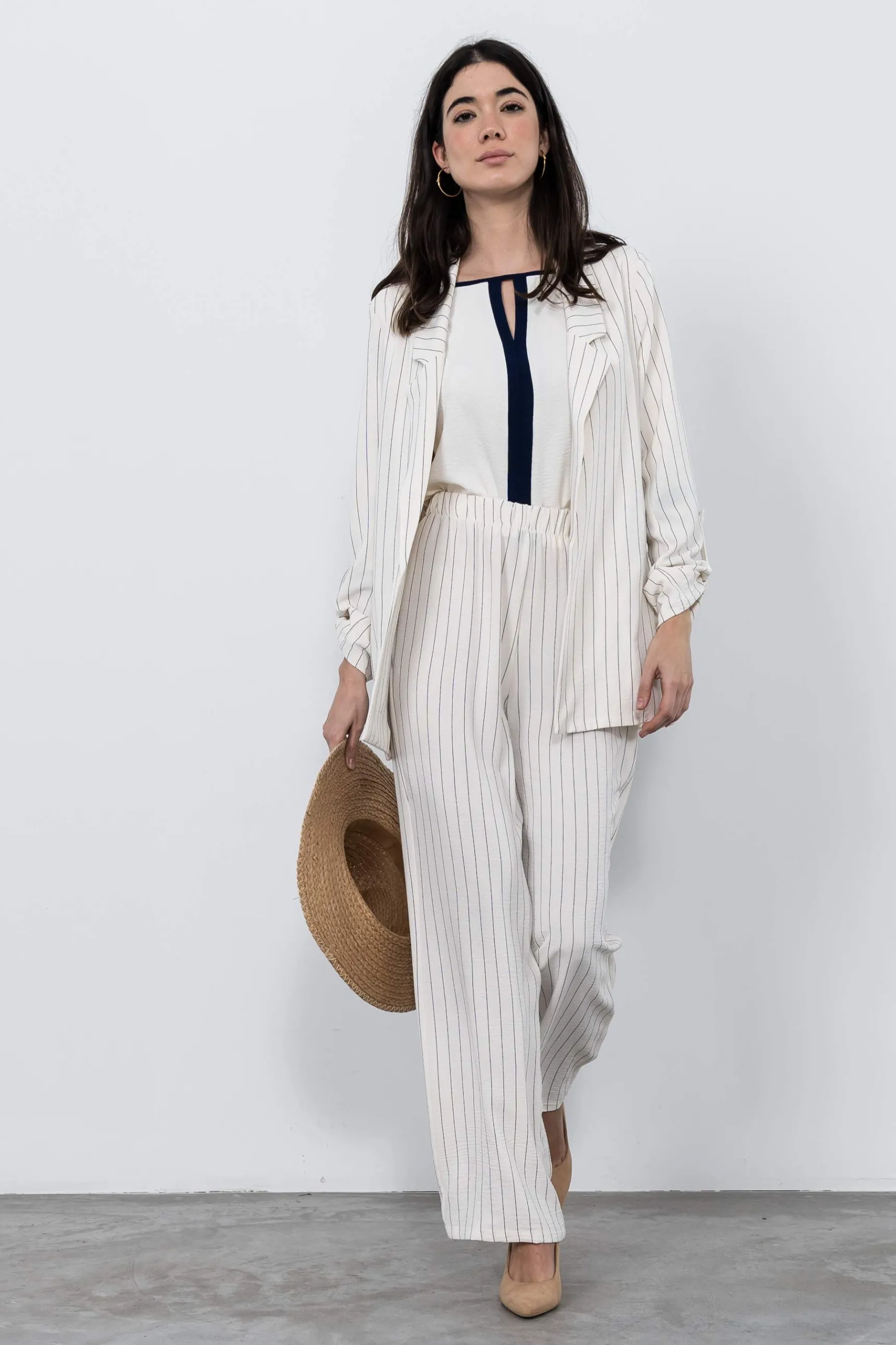 Precchio Pantalones<PANTALÓN ANCHO RAYA DIPLOMÁTICA