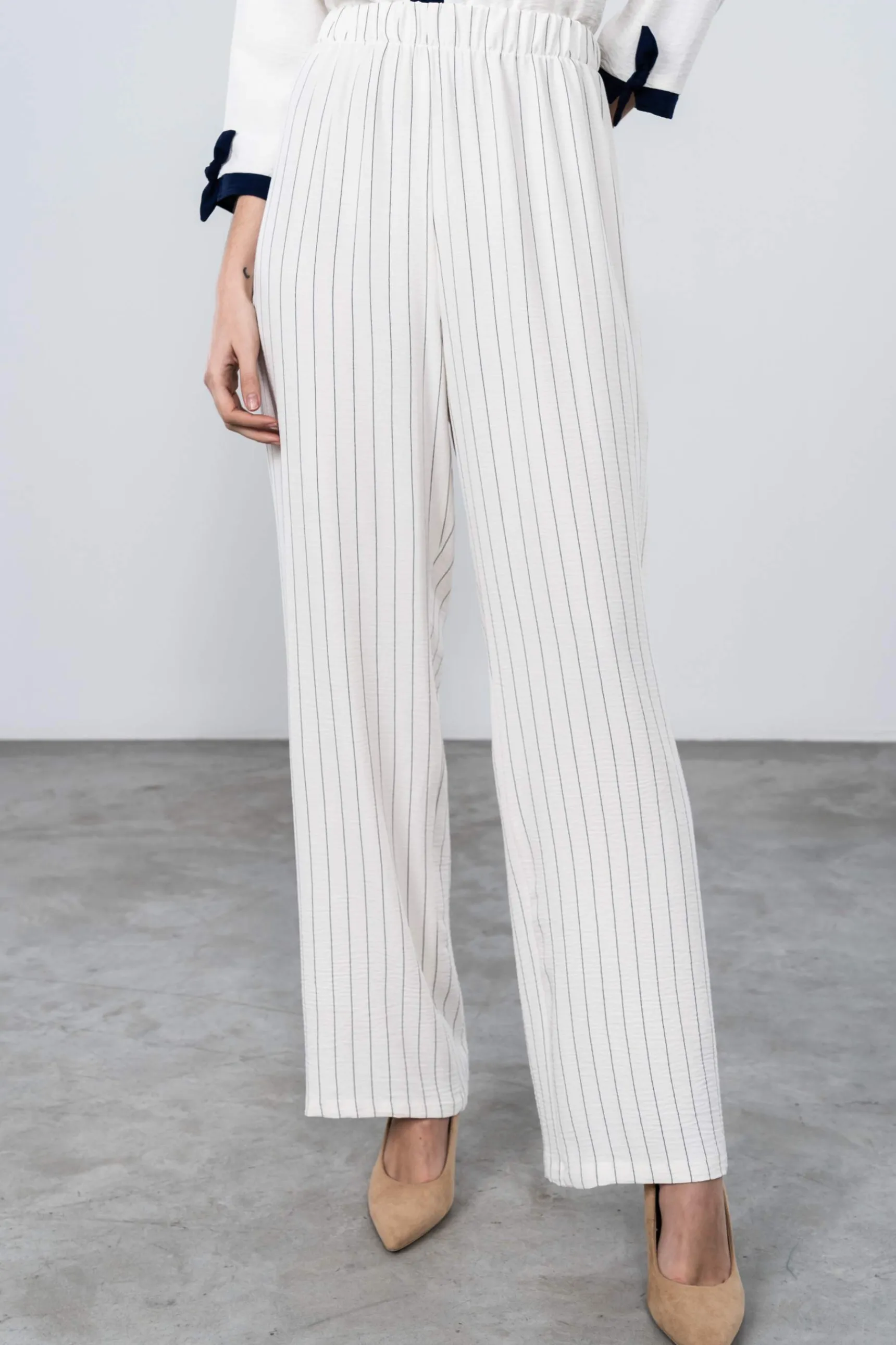 Precchio Pantalones<PANTALÓN ANCHO RAYA DIPLOMÁTICA