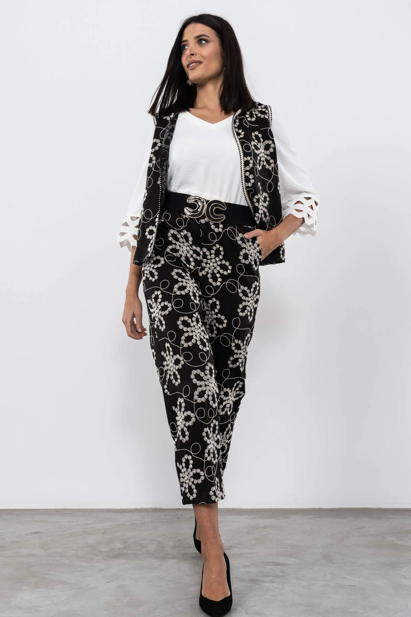 Precchio Pantalones<PANTALÓN BORDADOS NEGRO