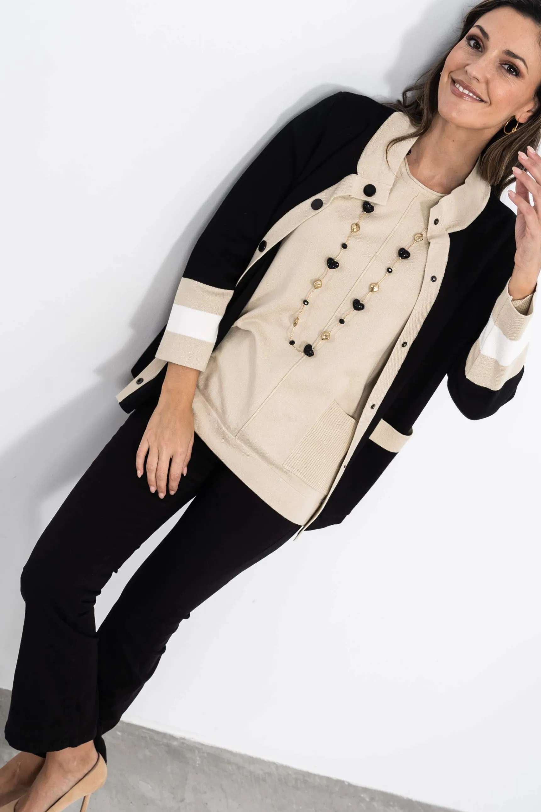Precchio Pantalones<PANTALÓN FLARE SATÉN NEGRO