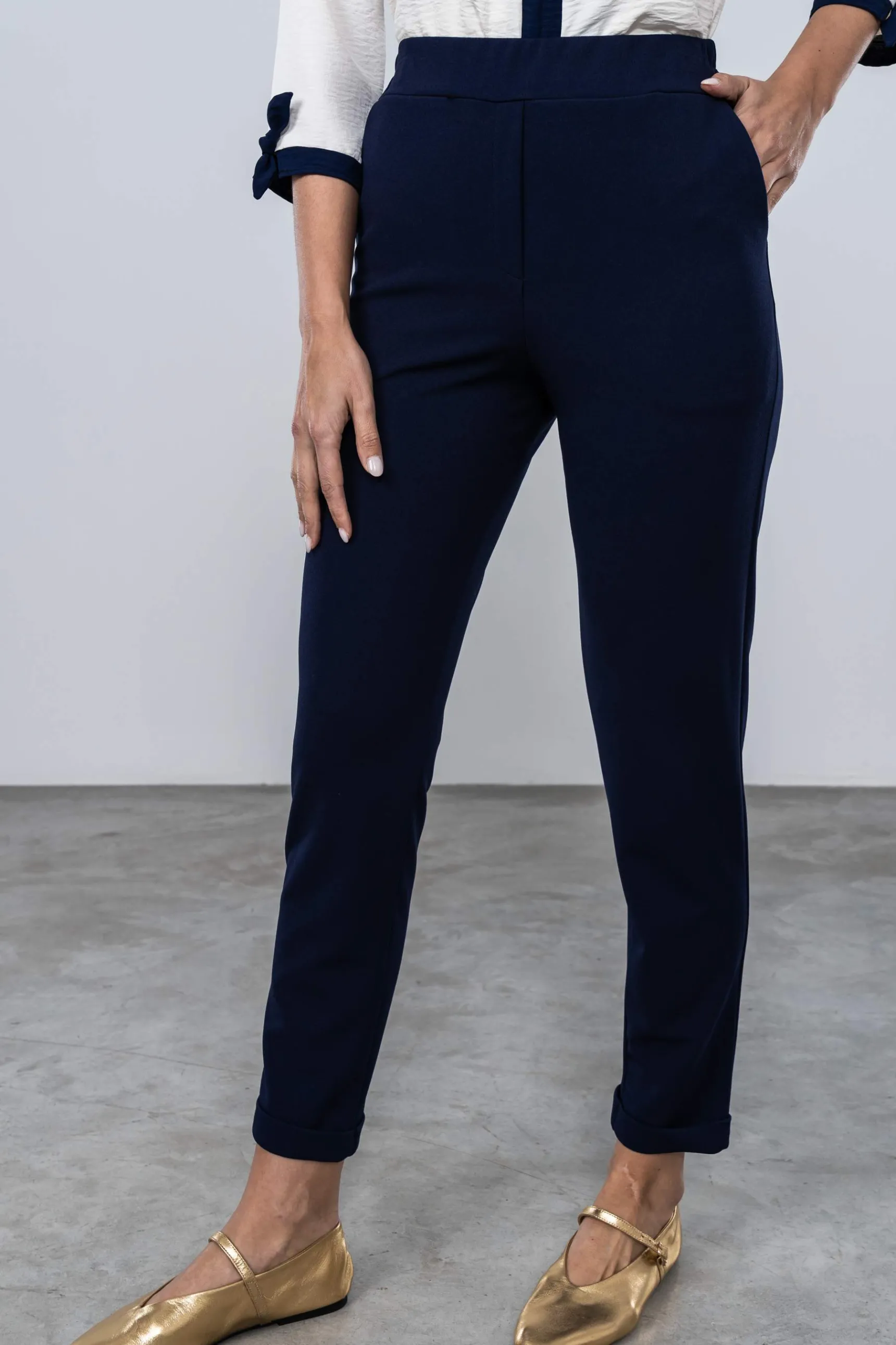 Precchio Pantalones<PANTALÓN GOMA BOLSILLOS MARINO