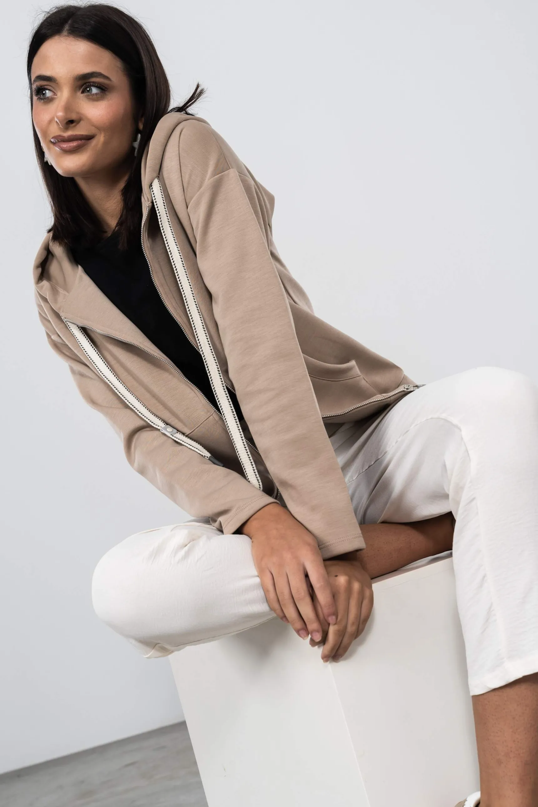 pantaln_holgado_cordn_5.webp Precchio Pantalones<PANTALÓN HOLGADO CORDÓN