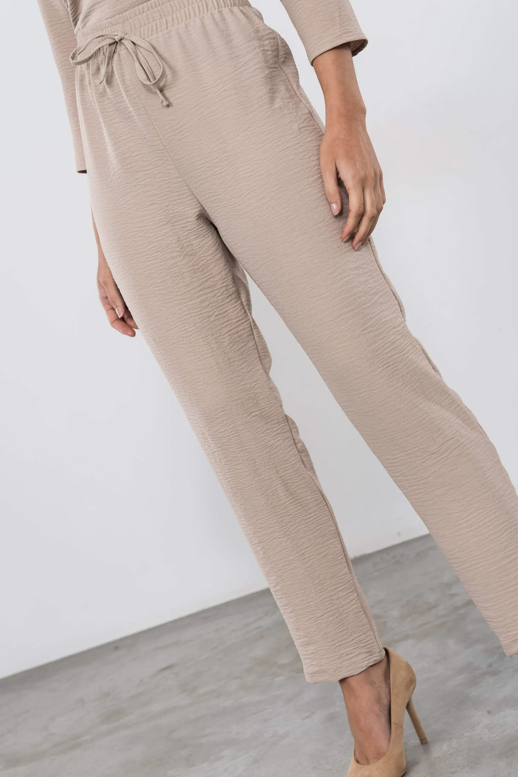 Precchio Pantalones<PANTALÓN HOLGADO CORDÓN BEIGE