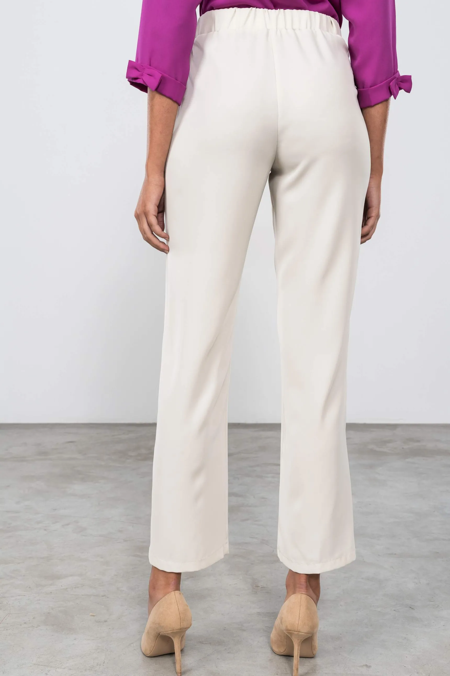 pantaln_recto_fluido_natu_2.webp Precchio Pantalones<PANTALÓN RECTO FLUIDO NATURAL