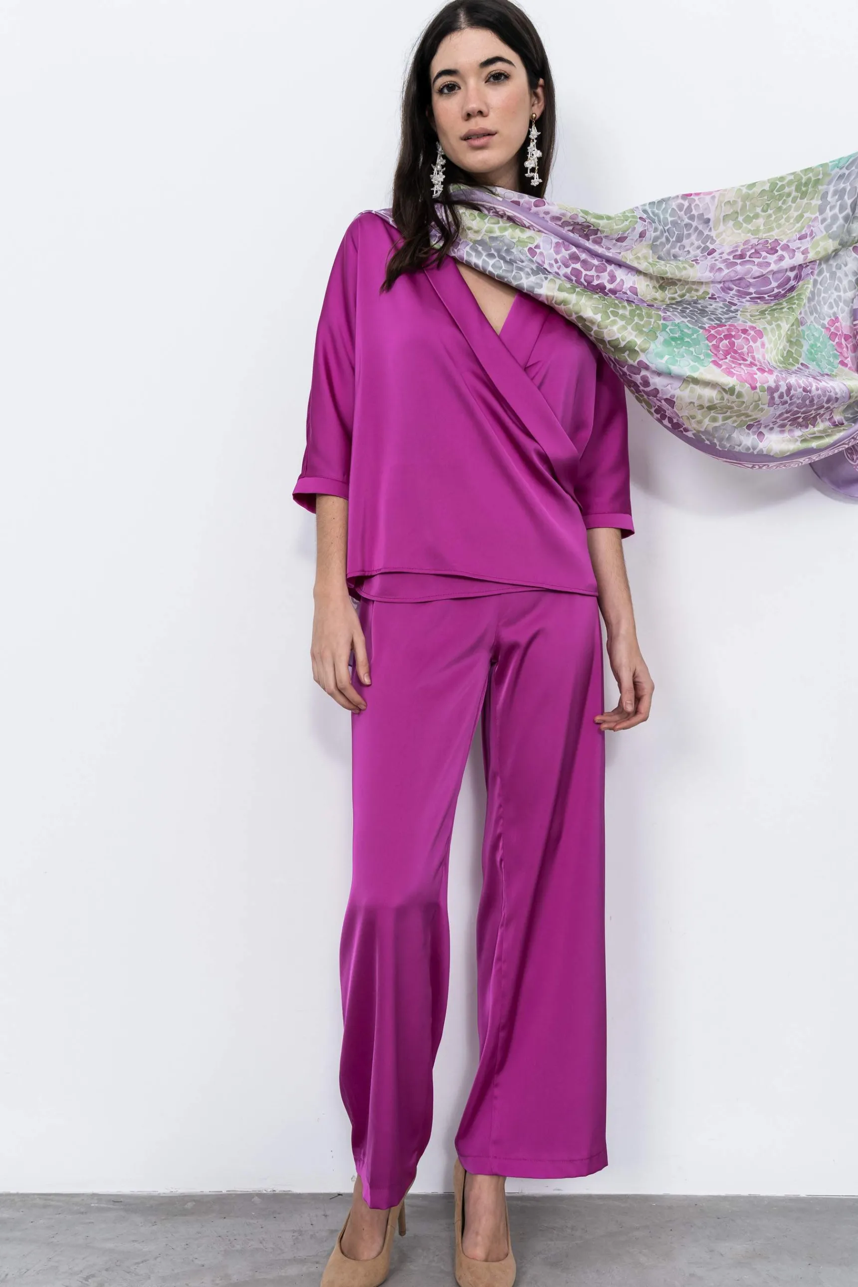 Precchio Pantalones<PANTALÓN SATINADO BUGANVILLA