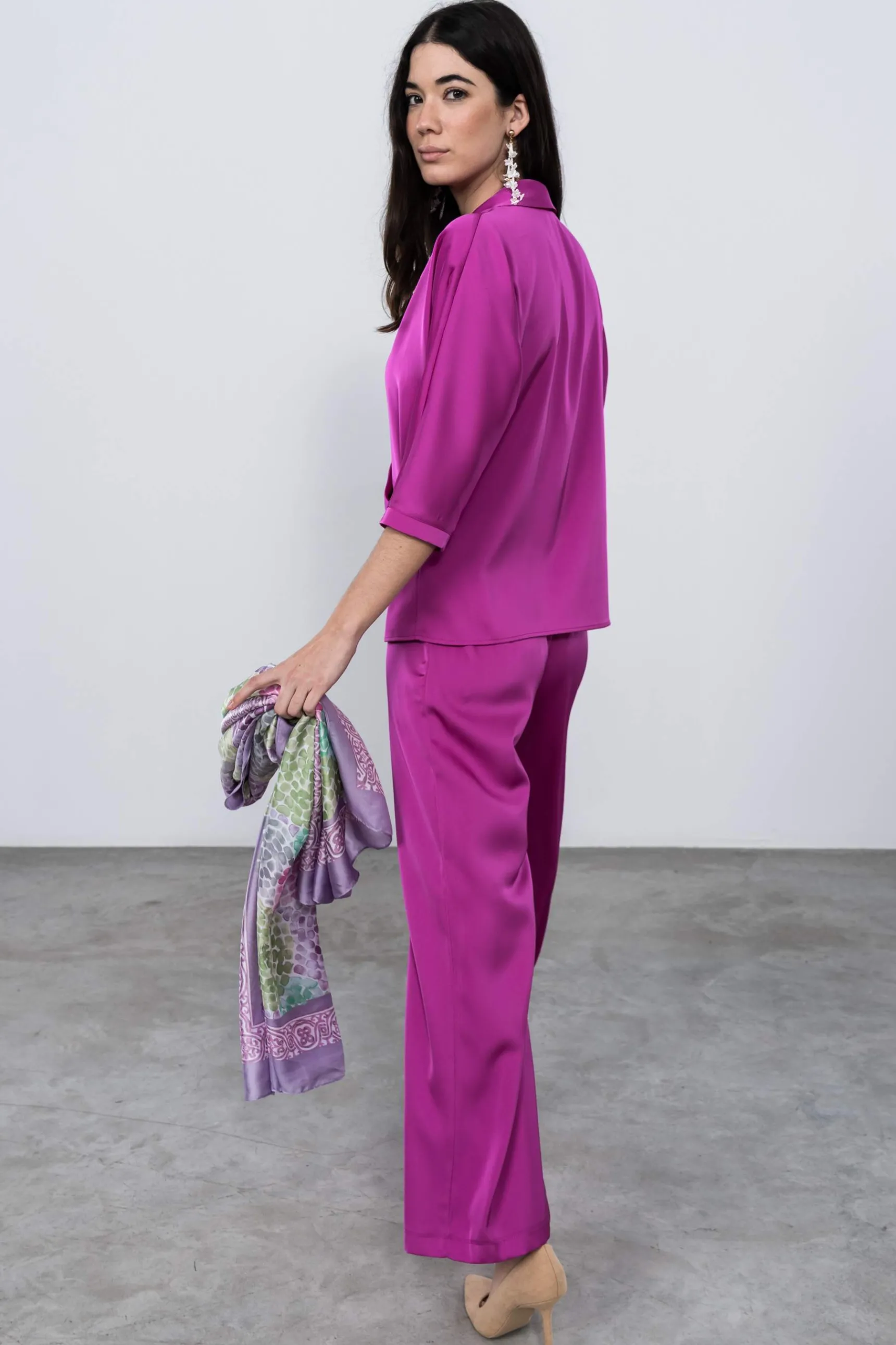 pantaln_satinado_buganvil_5.webp Precchio Pantalones<PANTALÓN SATINADO BUGANVILLA