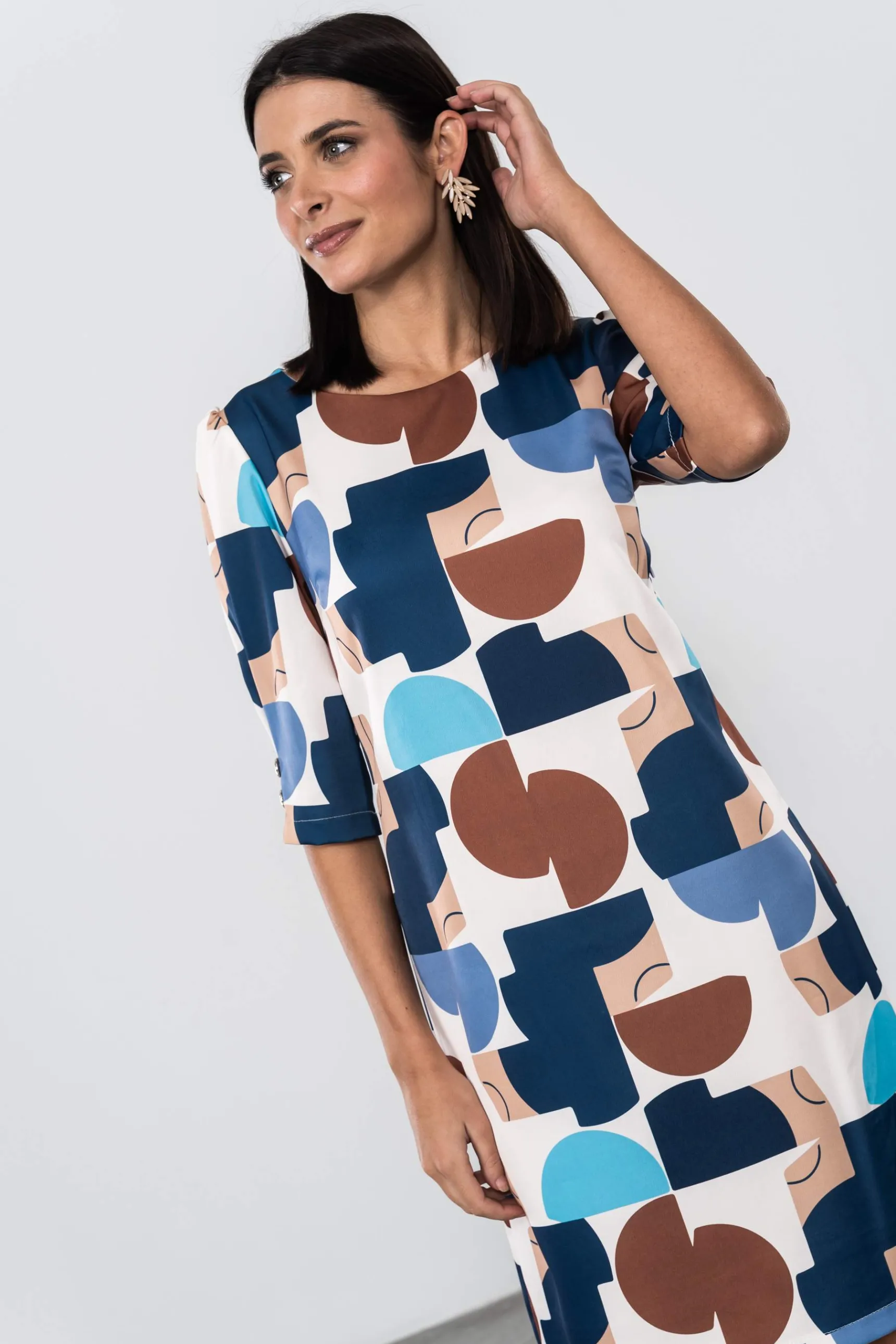 Precchio Vestidos<VESTIDO BOTÓN PUÑOS FORMAS