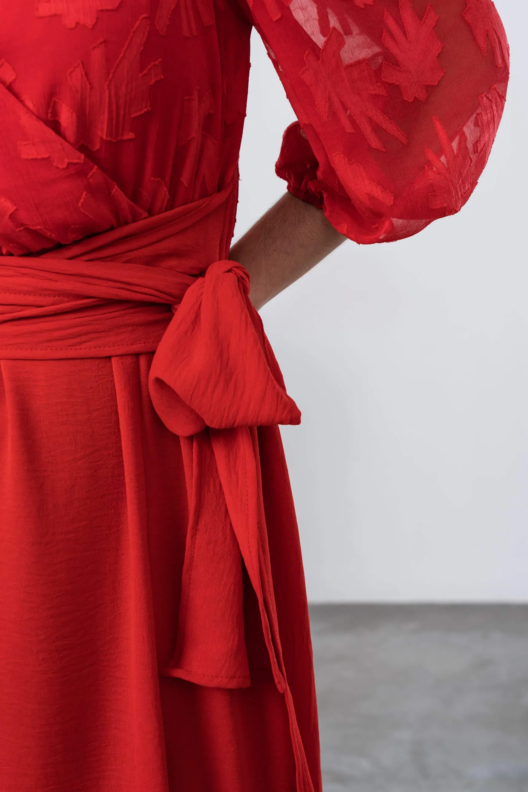 vestido_combinado_gasa_ro_2.webp Precchio Vestidos<VESTIDO COMBINADO GASA ROJO