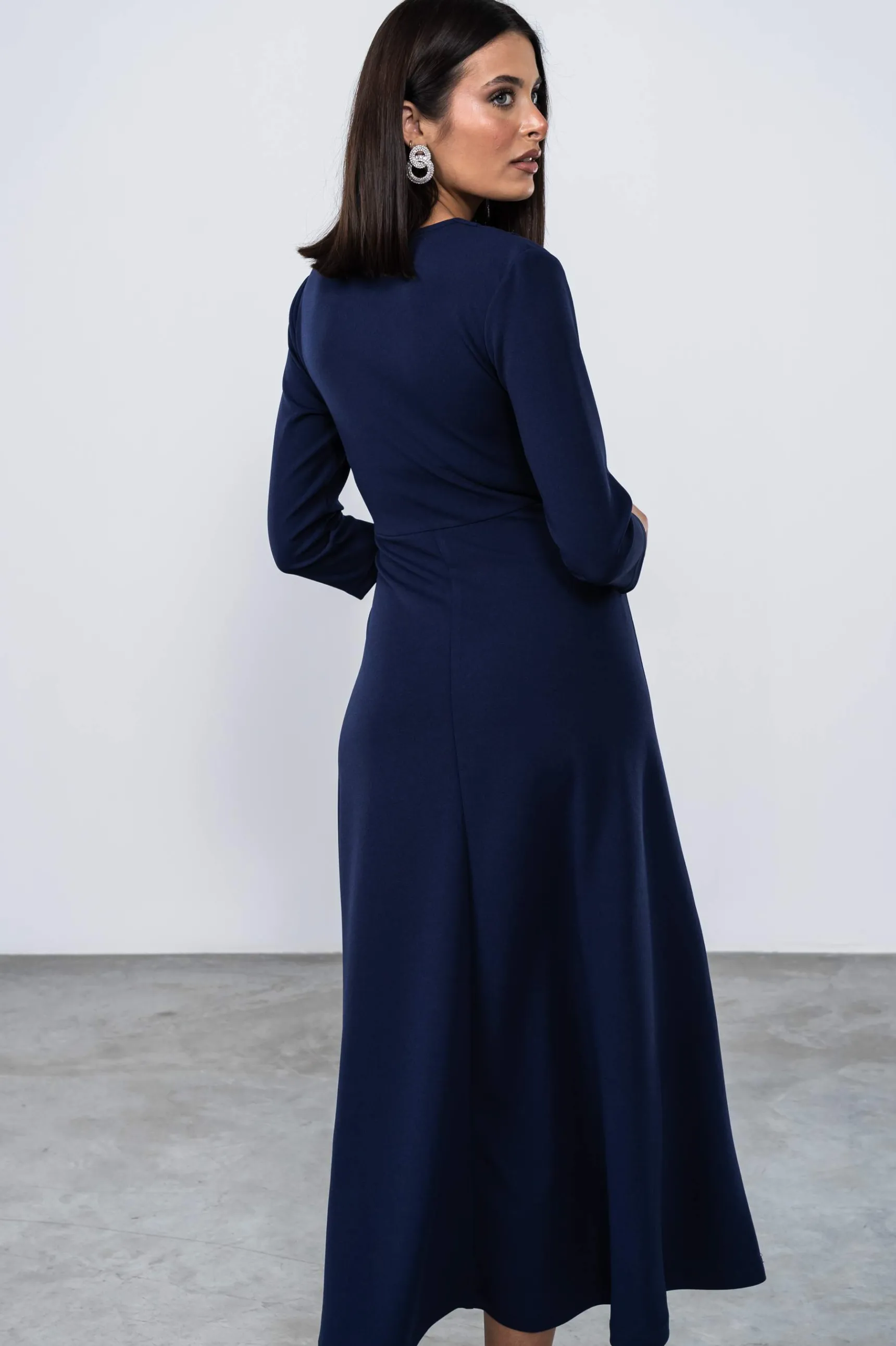 vestido_detalle_cruzado_m_7.webp Precchio Vestidos<VESTIDO DETALLE CRUZADO MARINO