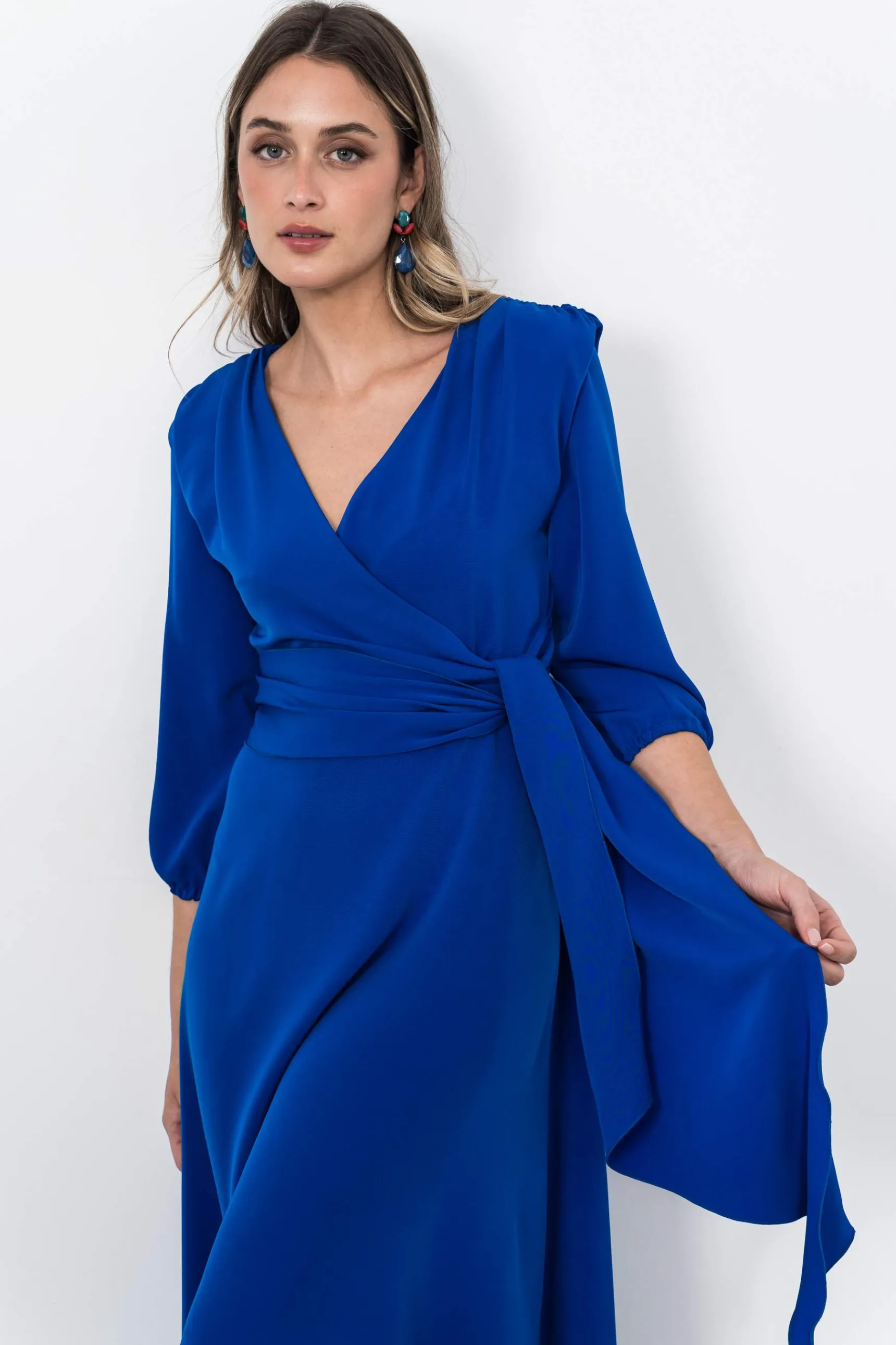 Precchio Vestidos<VESTIDO LAZO MANGA FRANCESA TINTA