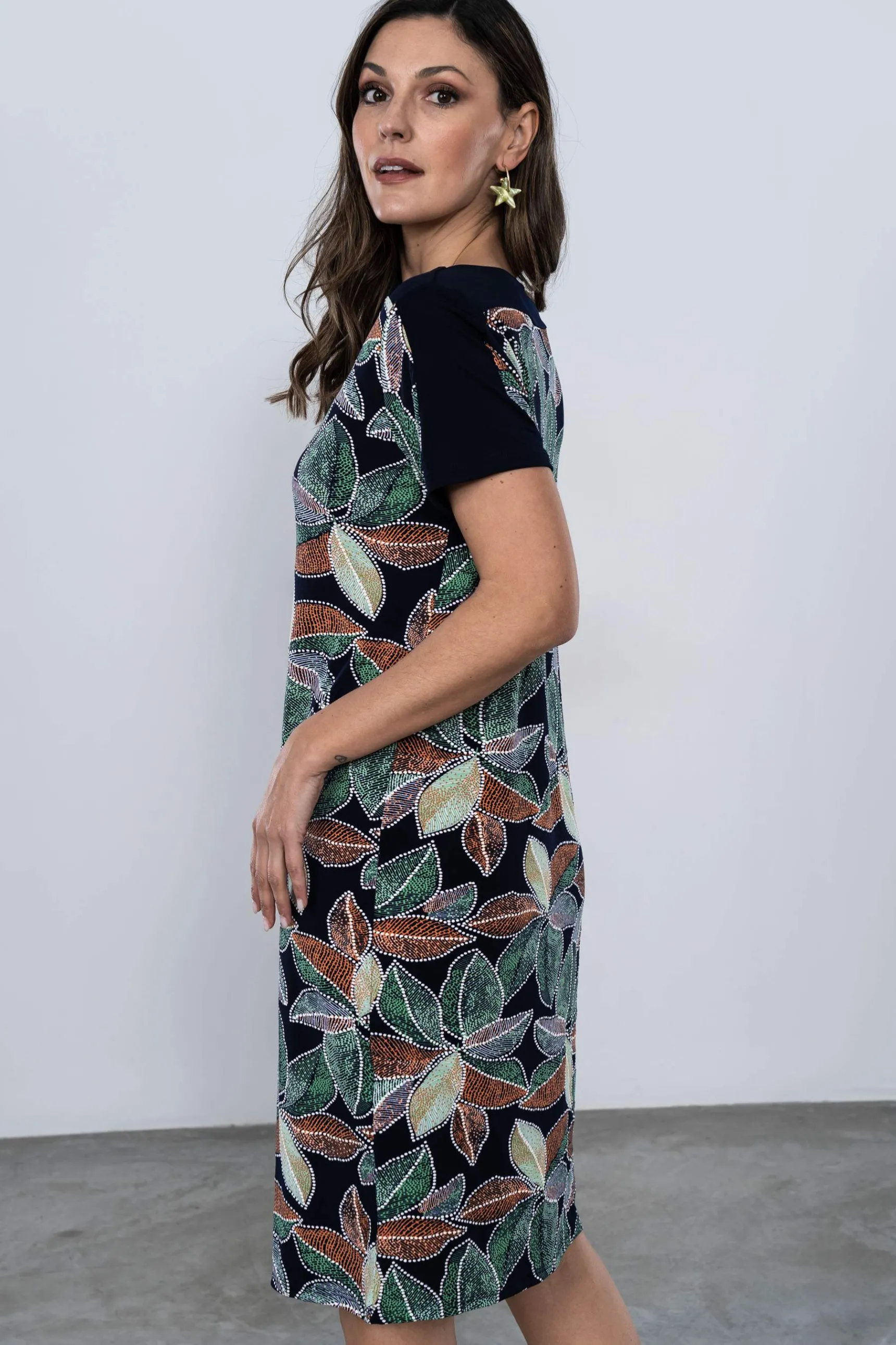vestido_recto_combinado_h_4.webp Precchio Vestidos<VESTIDO RECTO COMBINADO HOJAS